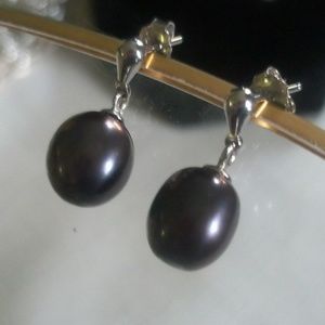Silver & Deep Purple Smoke Pearl Droplet Earrings